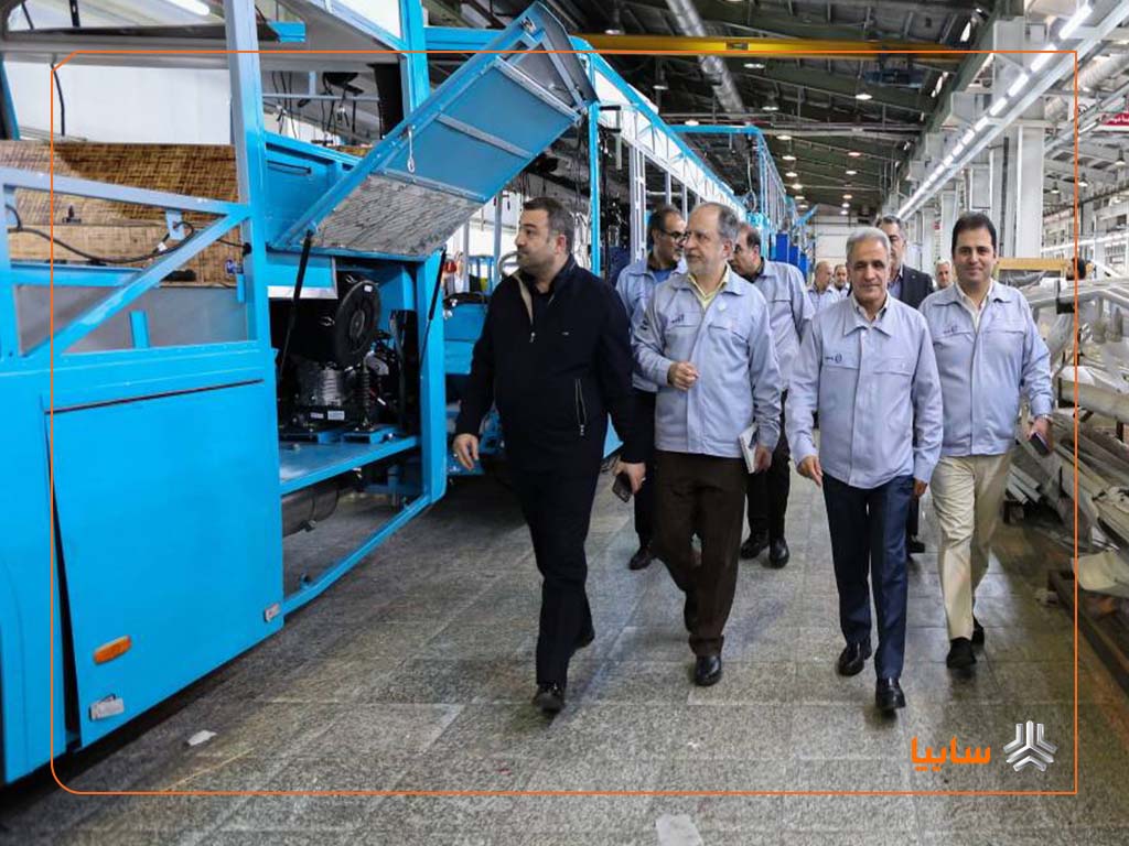 در بازدید مدیران ارشد بانک صنعت و معدن از شرکت زامیاد مطرح شد: حمایت از خودروسازان باسابقه در اولویت بانک صنعت و معدن است/ زامیاد در مسیر تنوع‌بخشی به سبد محصولات حرکت می‌کند