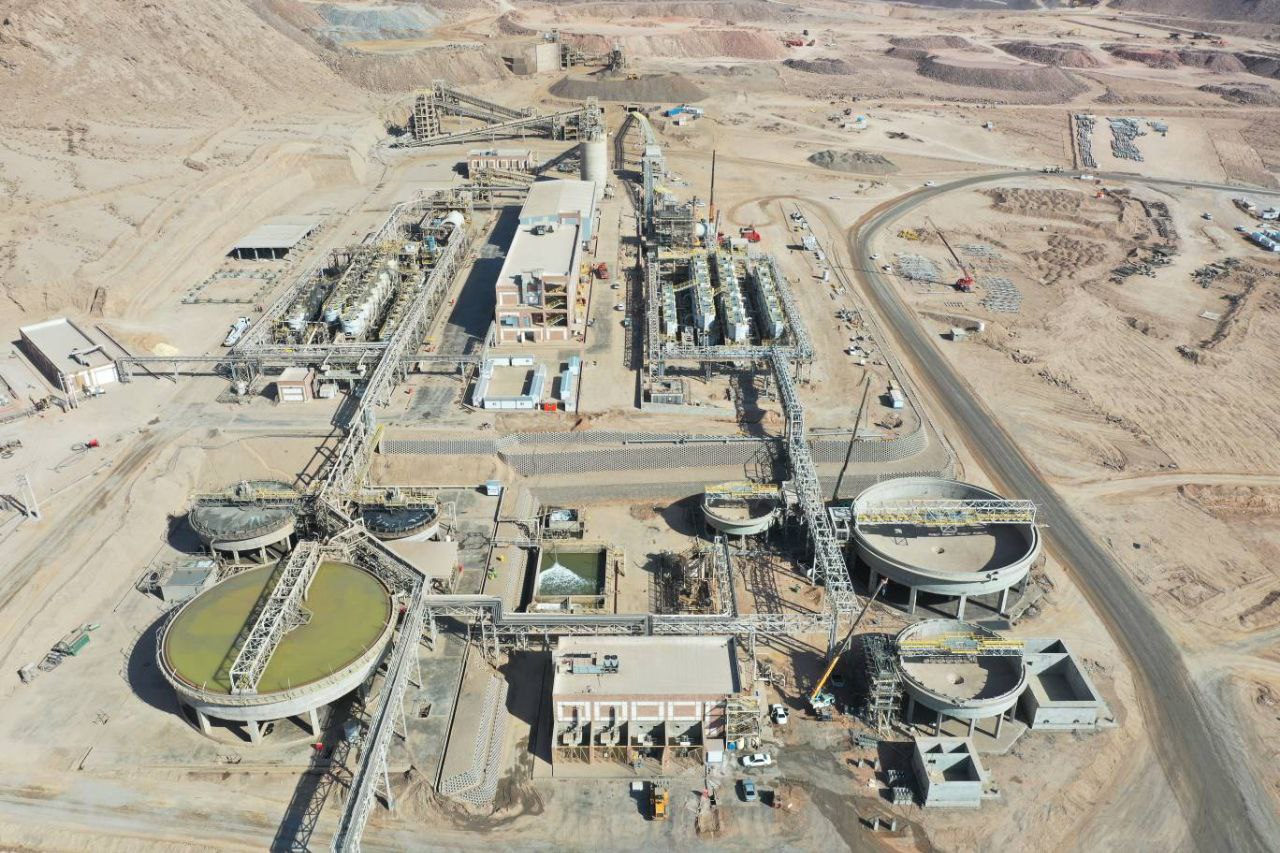 با افزایش ۸۶ درصدی طی ۱۰ ماهه نخست سال ۱۴۰۴ رقم خورد؛ تولید بیش از ۱۷۵ هزار تن کنسانتره سرب و روی در مهدی آباد